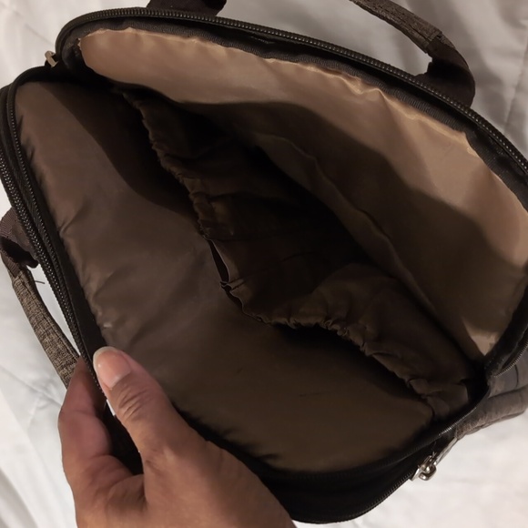 LUG crossbody bag - Picture 5 of 7